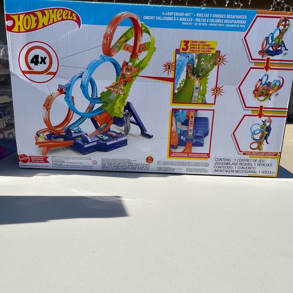 Hot Wheels Stunt Tracks 4-Loop Crash-Out Playset - Blue/Orange/Green - Picture 2 of 2